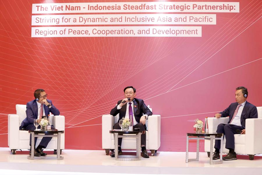 Chủ tịch Quốc hội: Một “ASEAN tầm vóc” phải kiên trì bảo đảm nguyên tắc độc lập, tự chủ